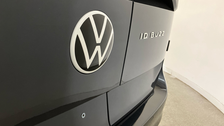Volkswagen Id.Buzz Cargo 210kW Commerce Plus 79kWh Auto